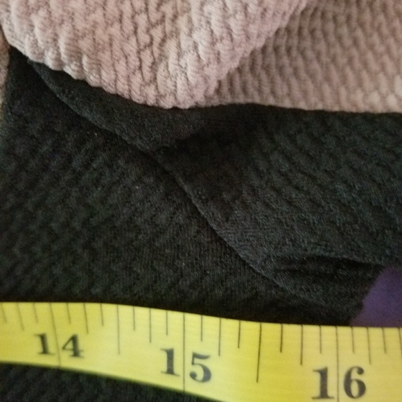 A'gaci agaci agaci long sleeve black tan & white color block dress w/ cut out - Picture 7 of 9